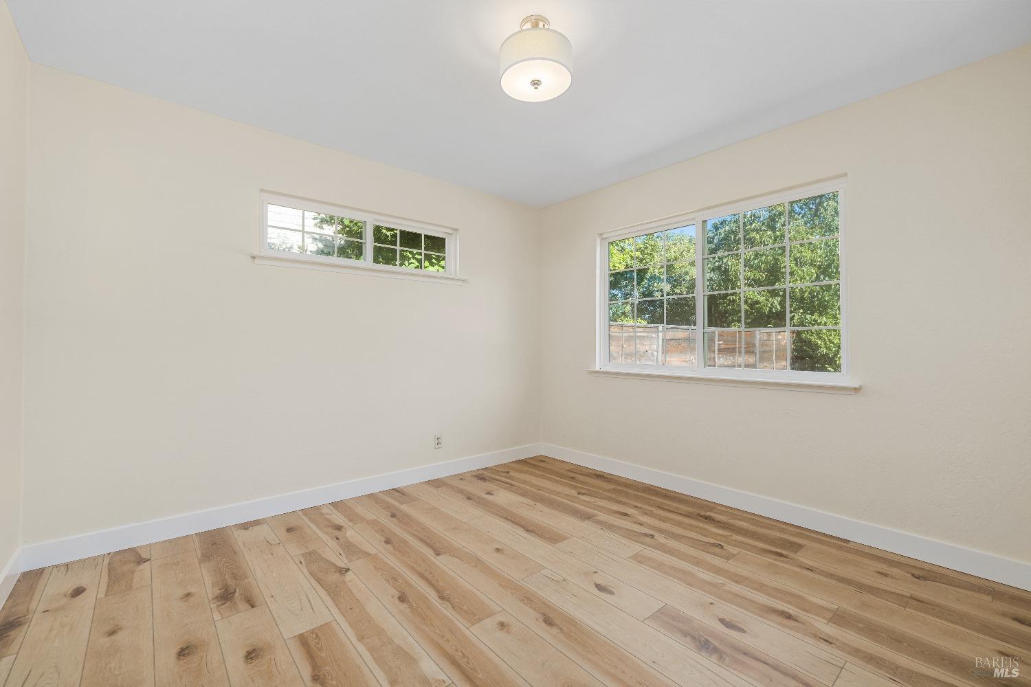 2808 Spring Creek Drive