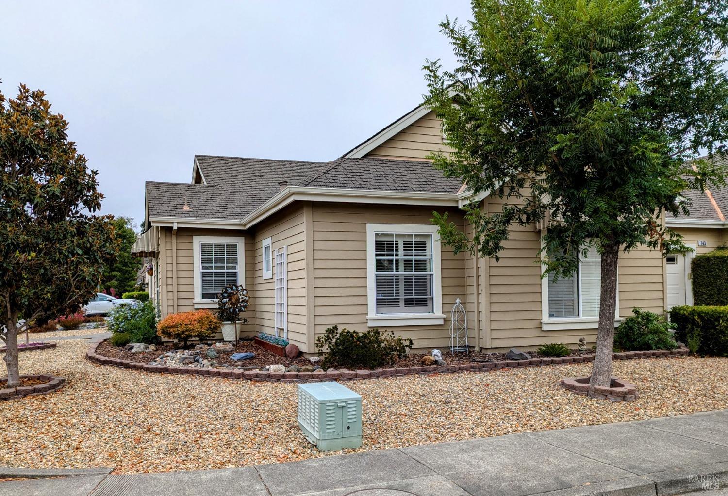 729 Rosemary Clooney Court