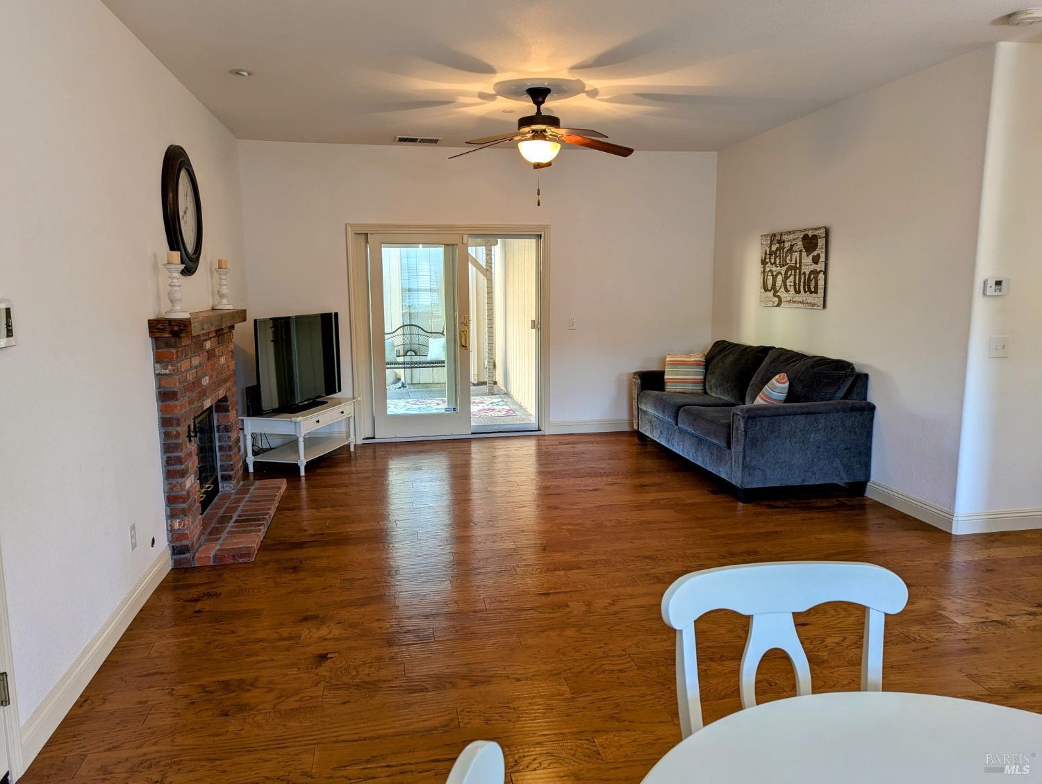 729 Rosemary Clooney Court