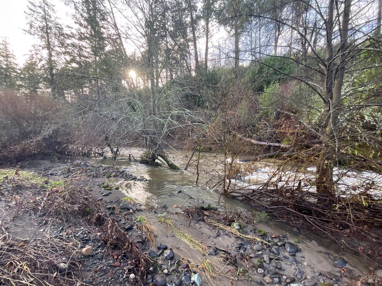 2858 Porter Creek Road