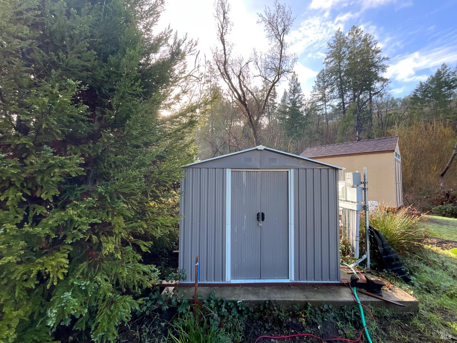 2858 Porter Creek Road