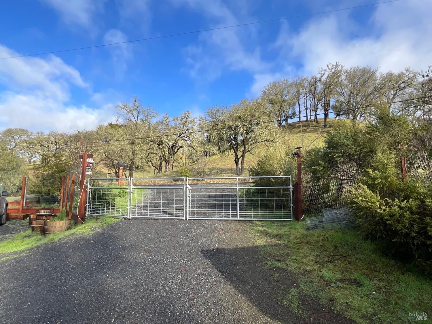 2858 Porter Creek Road