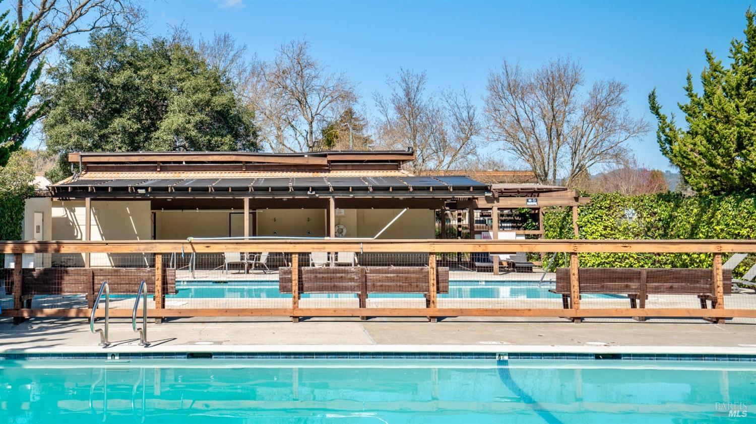 1737 Las Pravadas Court