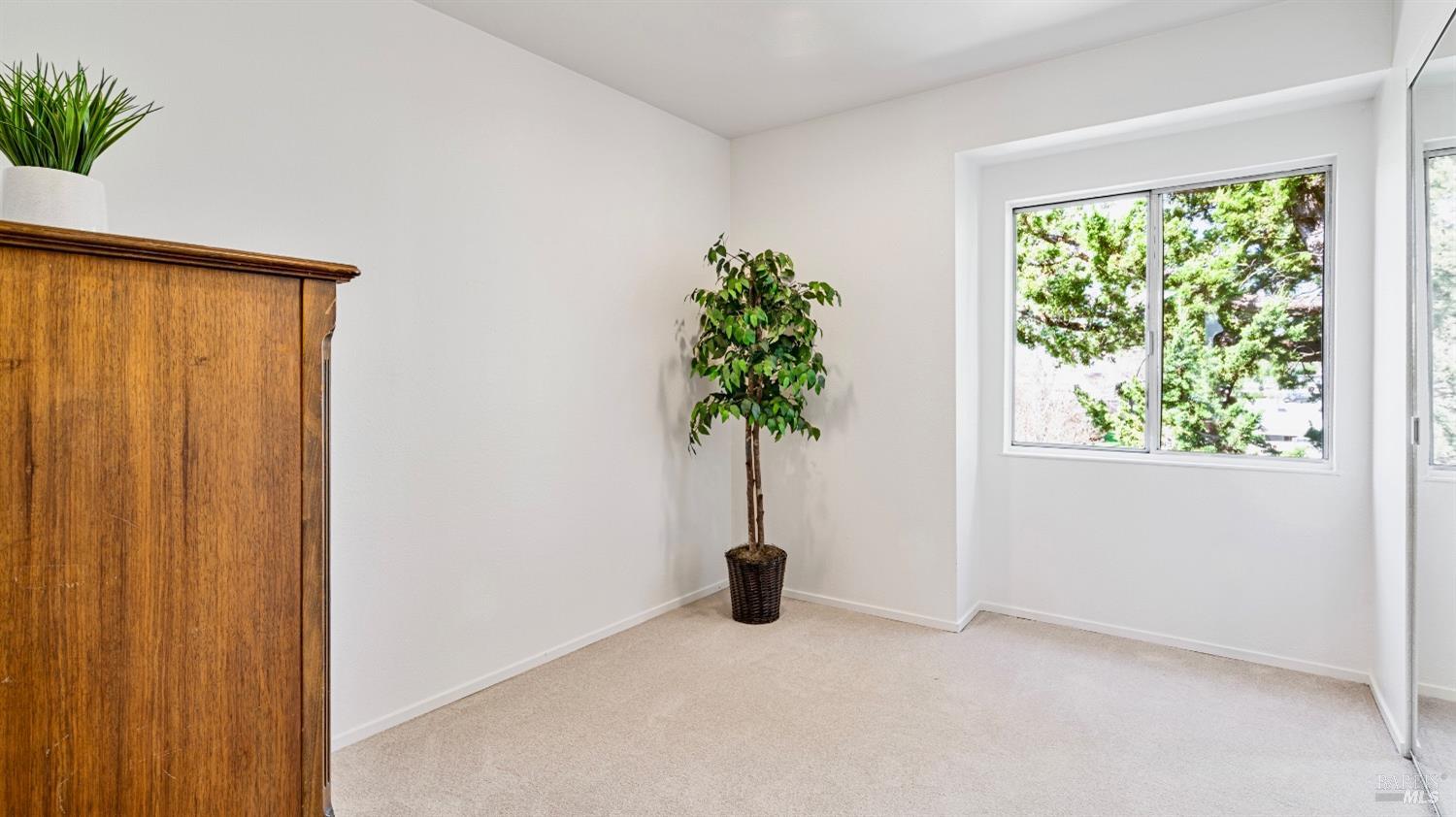 1737 Las Pravadas Court