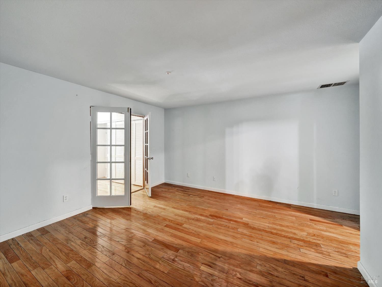 1534 Mission Boulevard