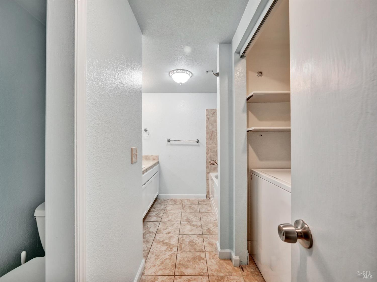 1534 Mission Boulevard