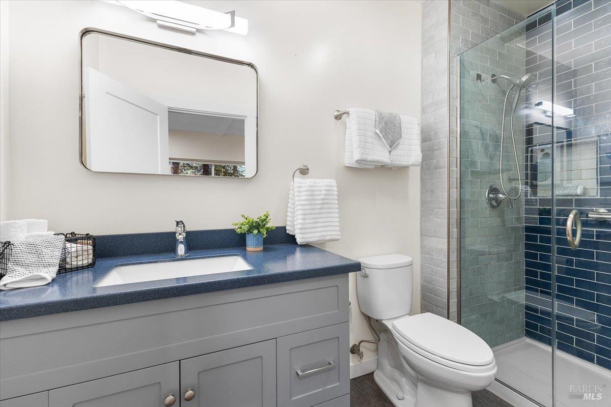 17900 Santa Rosa Avenue