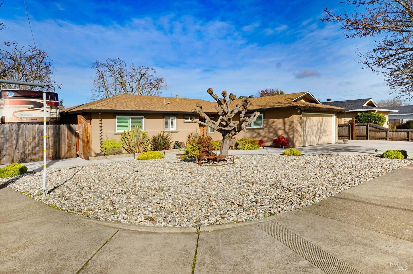 1721 Jennings Avenue