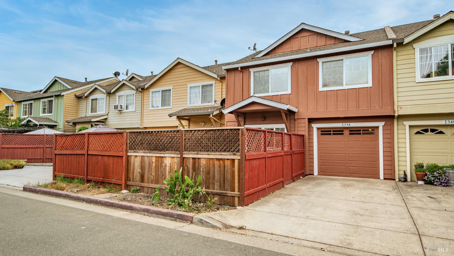 2334 Iroquois Street