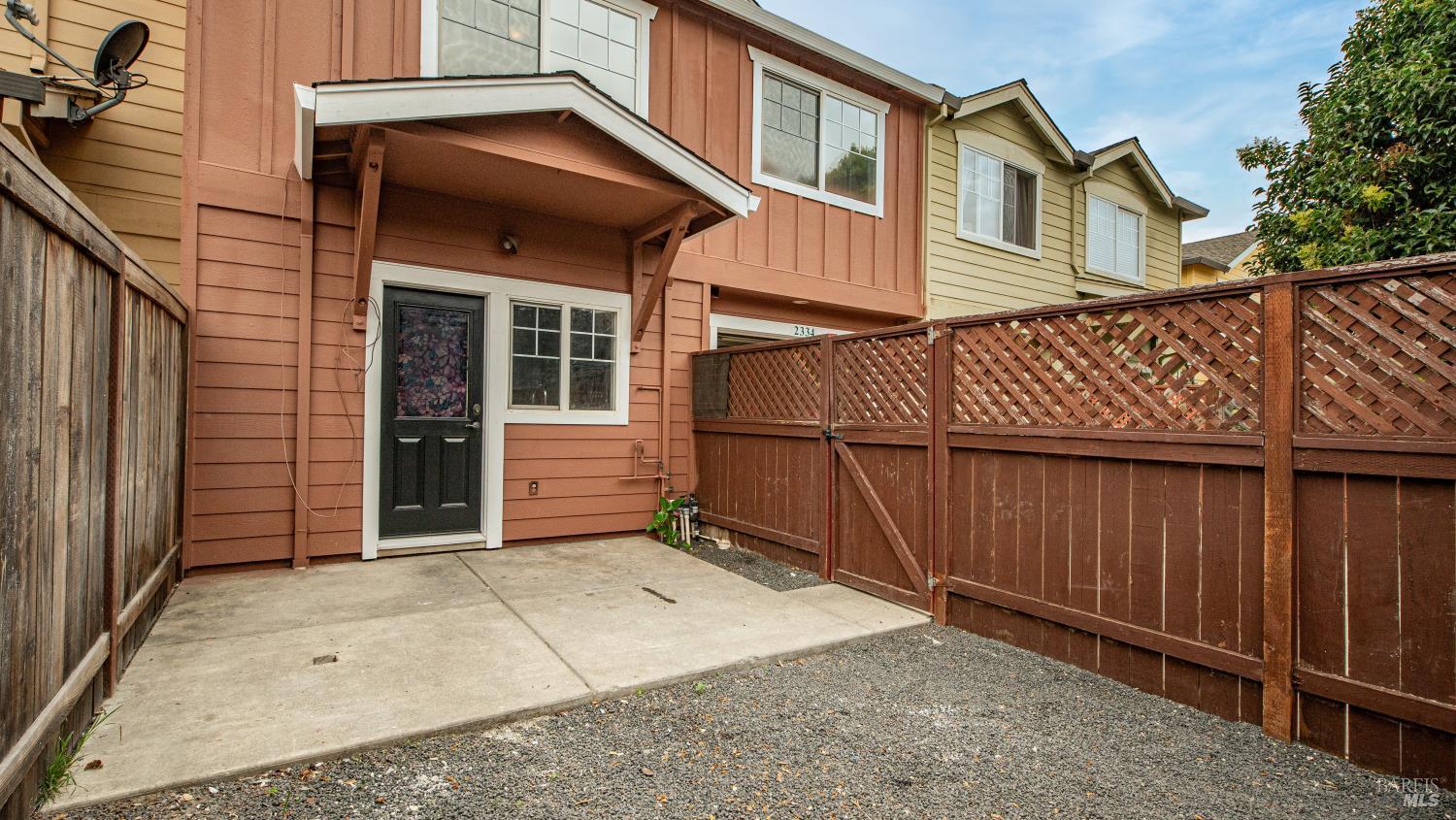 2334 Iroquois Street