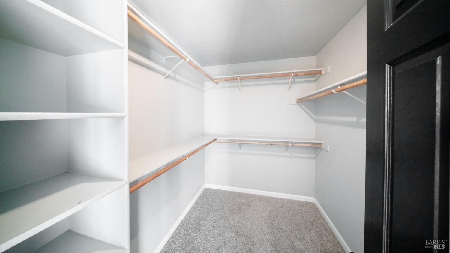 2334 Iroquois Street