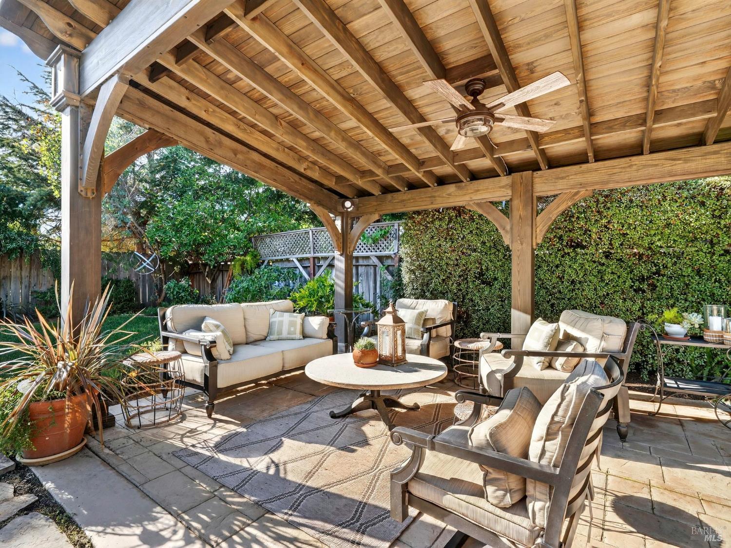 1270 Sweetbriar Drive