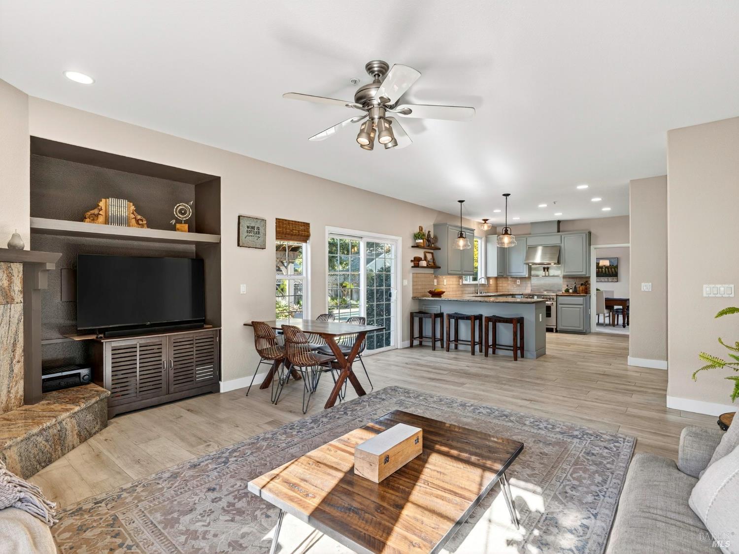 1270 Sweetbriar Drive