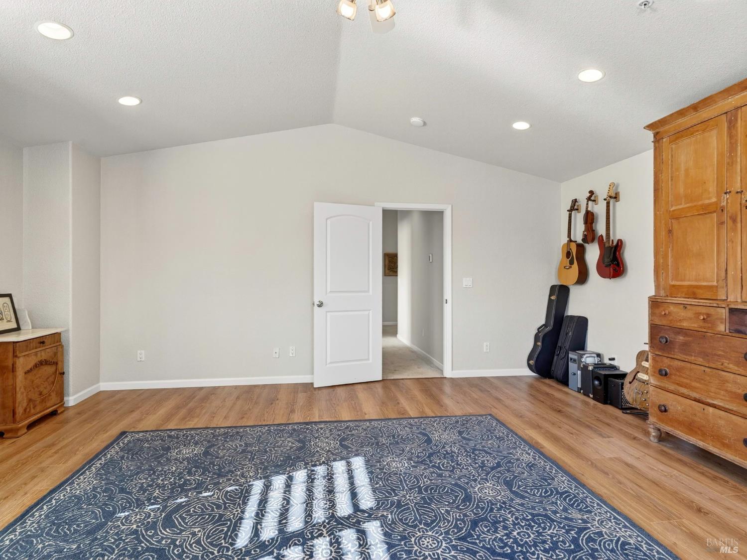 1270 Sweetbriar Drive