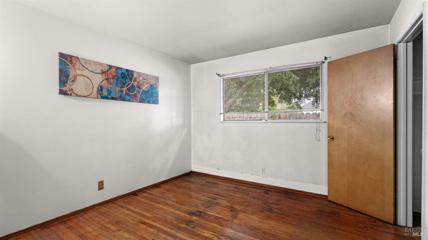 417 W 8th Street