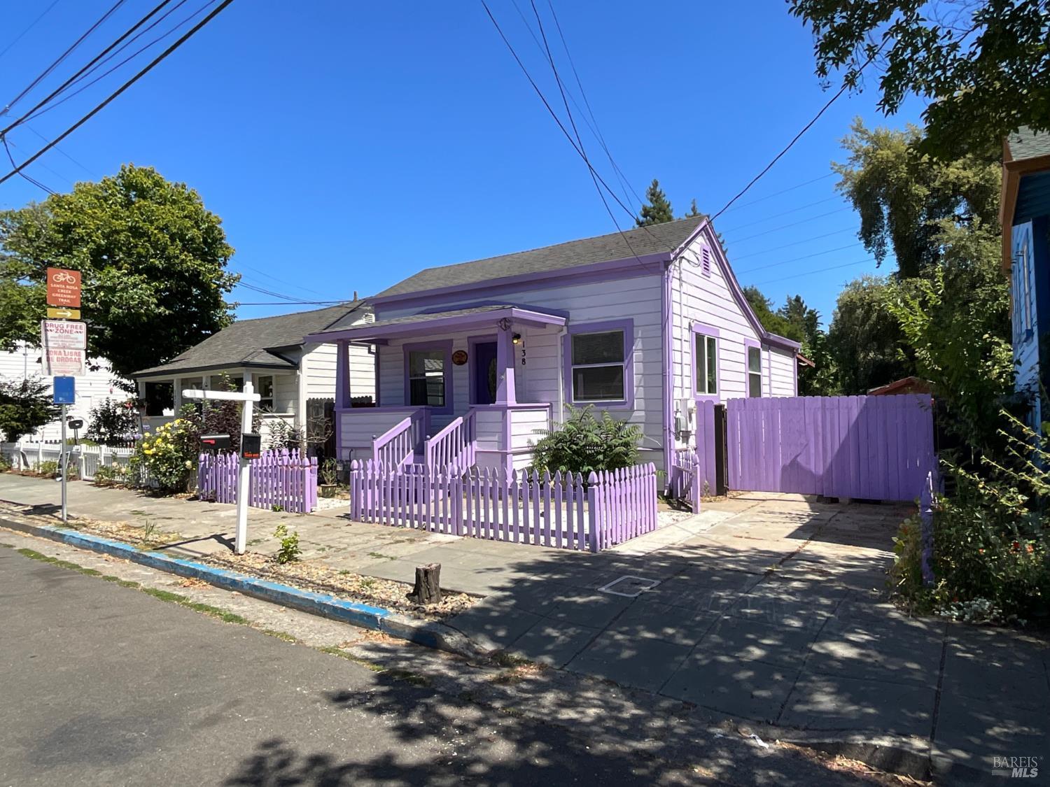 138 W 6th Street