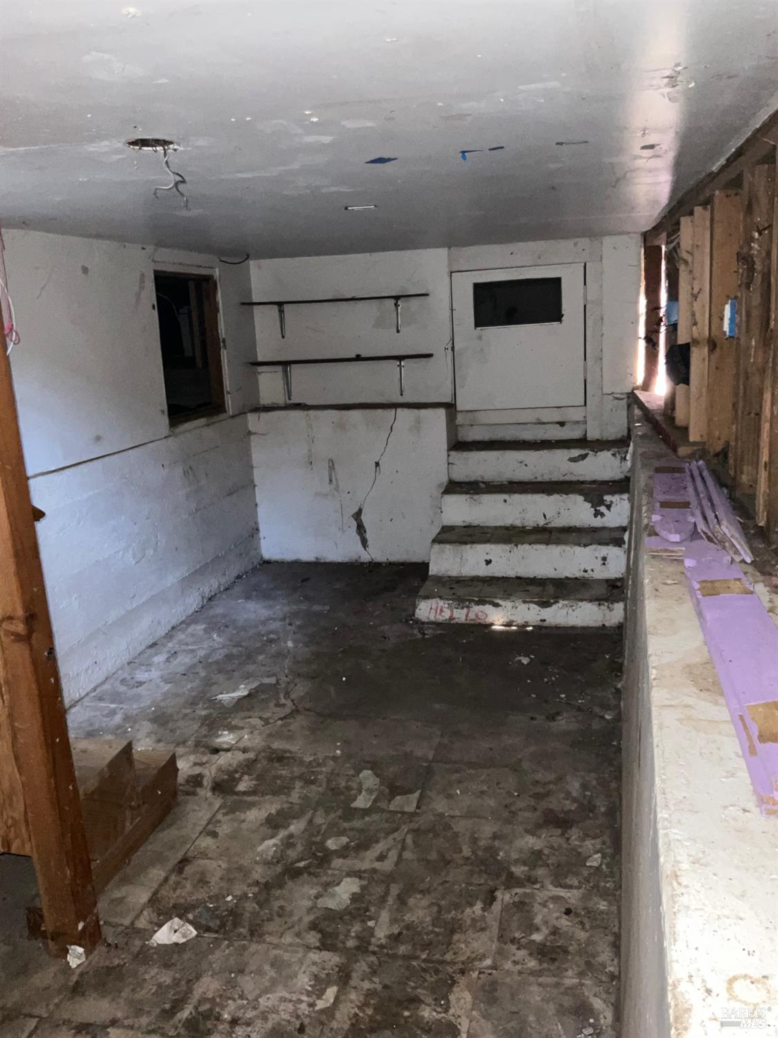 138 W 6th Street