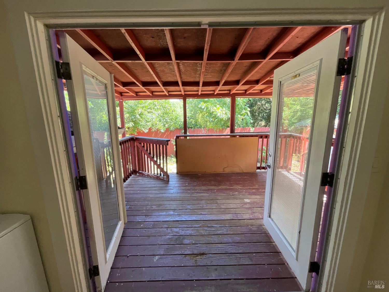 138 W 6th Street