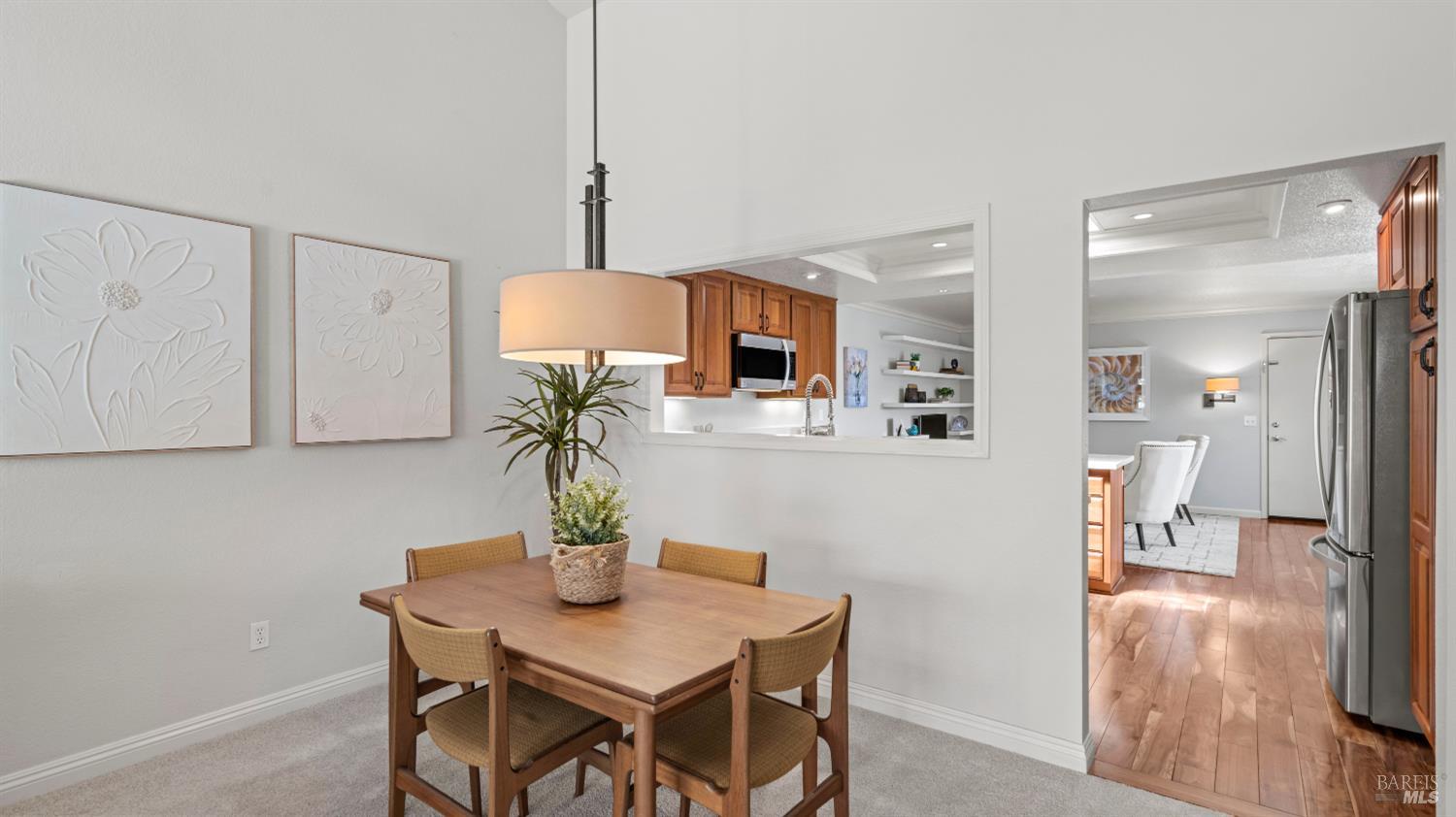 8190 Oakmont Drive