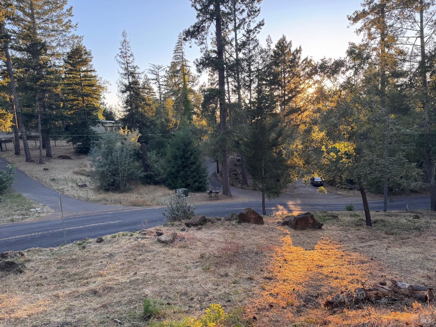 475 Sunset Drive