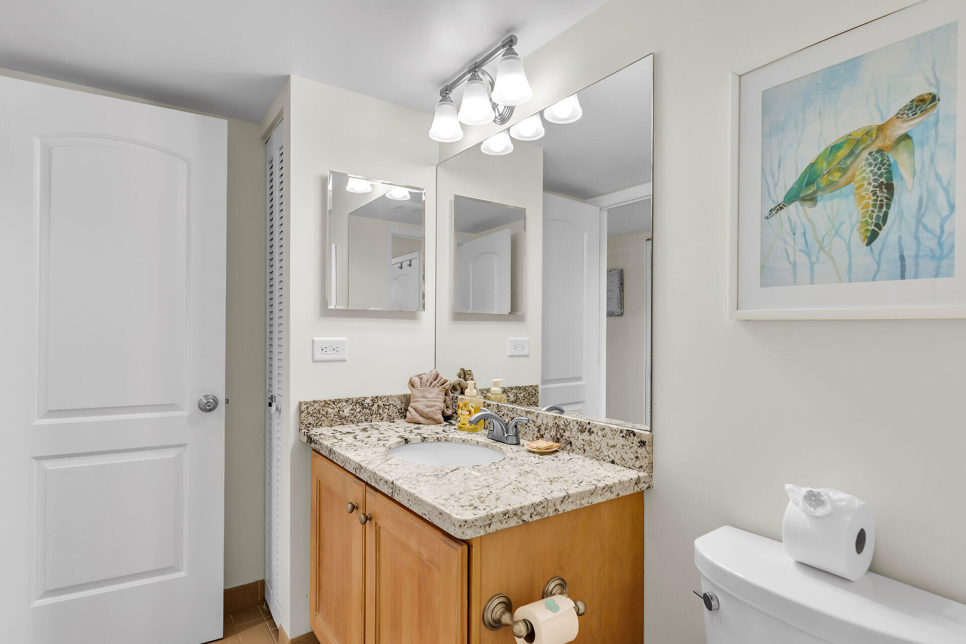 1133 W Ocean Drive Unit: 4