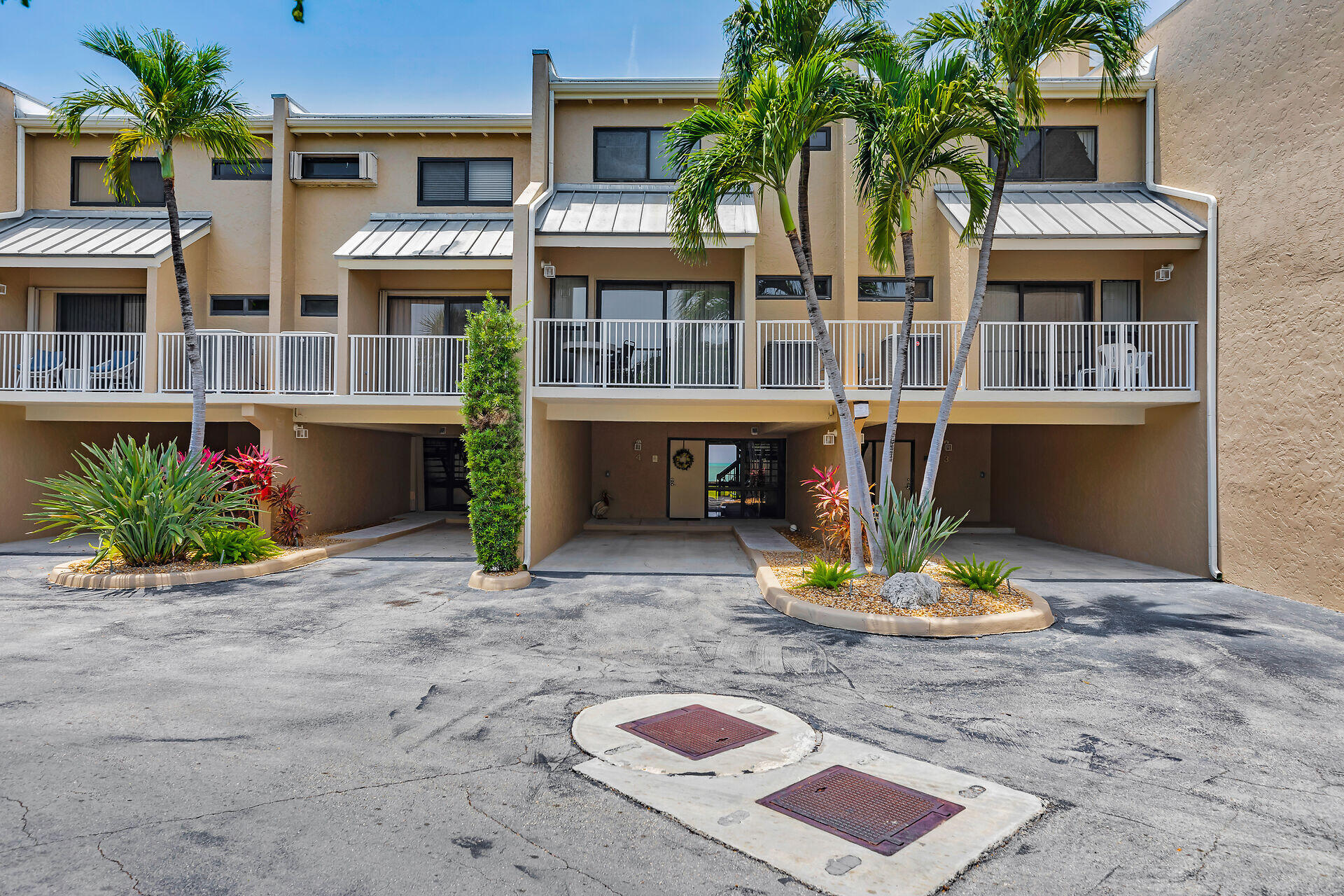 1133 W Ocean Drive Unit: 4
