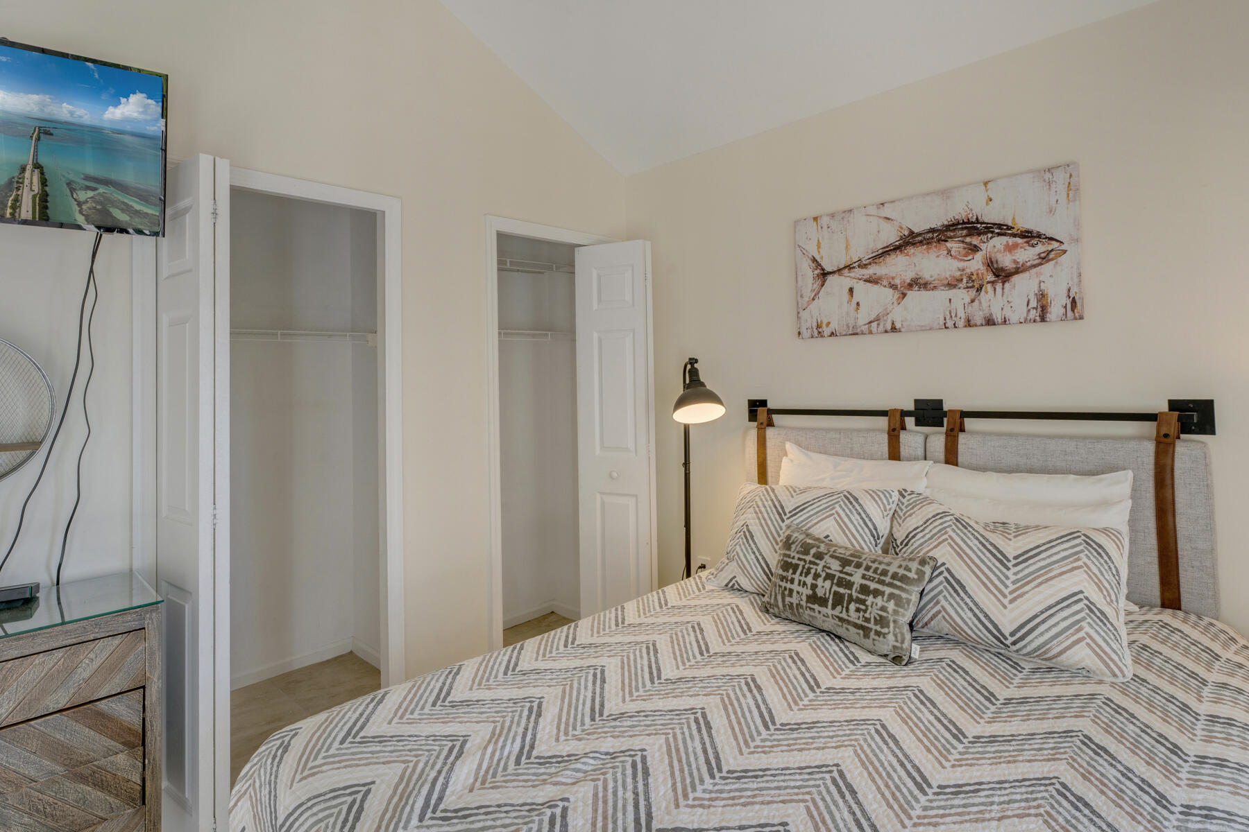 7061 Harbor Village Drive