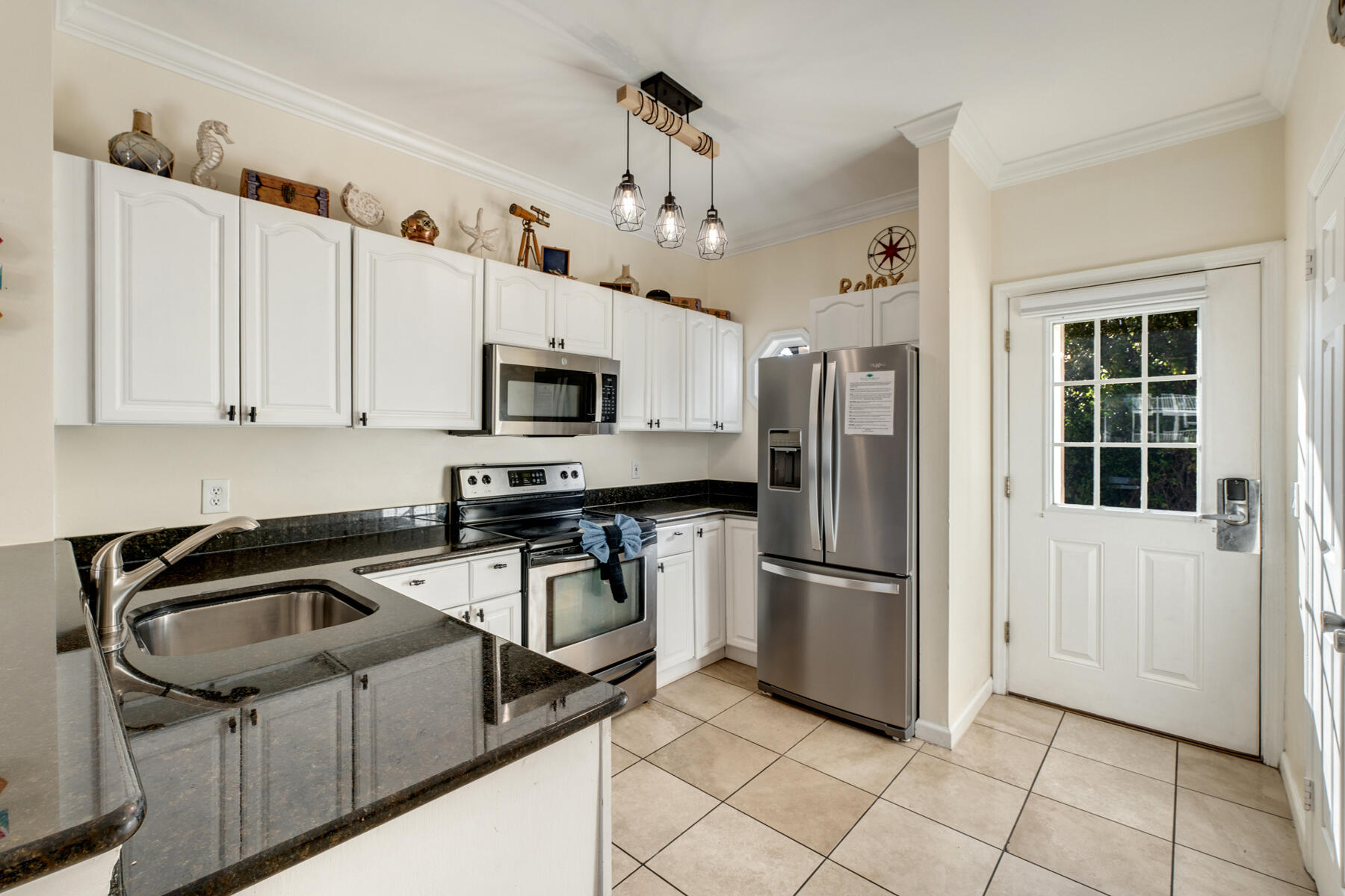 7061 Harbor Village Drive