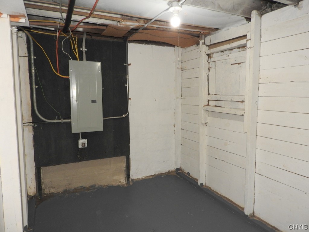 111 Alanson Road