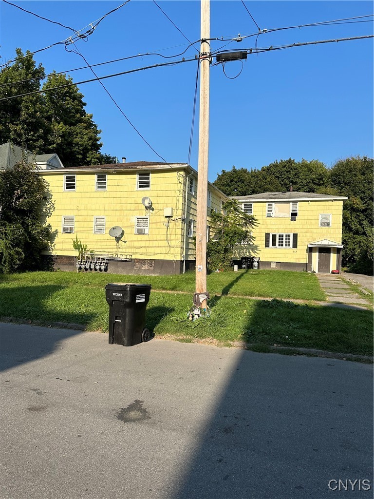 113 Dearborn Place