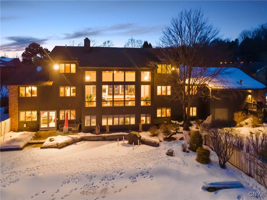 5004 Saddlebrook Drive