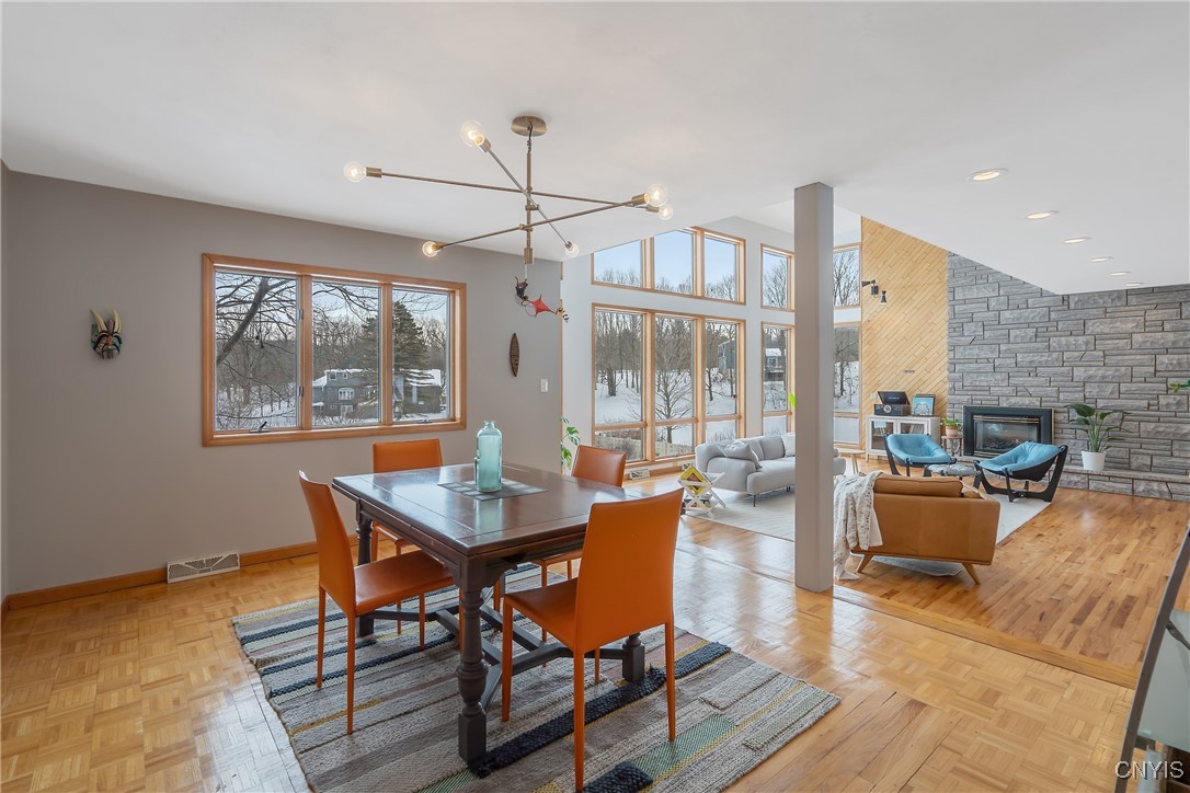 5004 Saddlebrook Drive