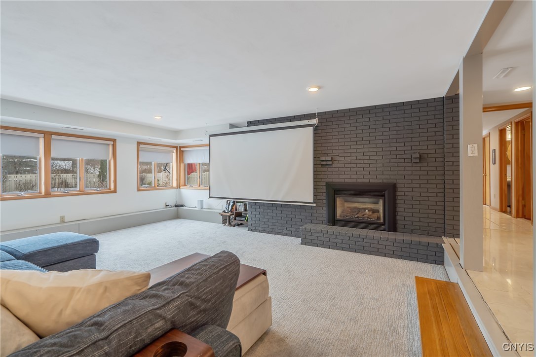 5004 Saddlebrook Drive