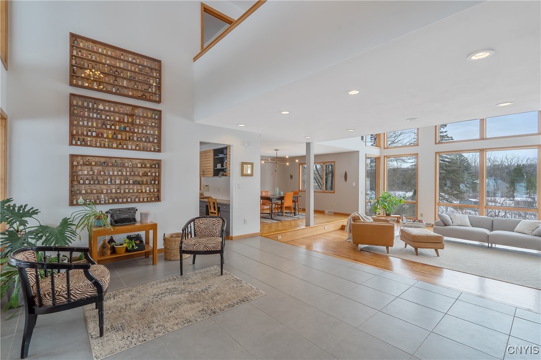 5004 Saddlebrook Drive