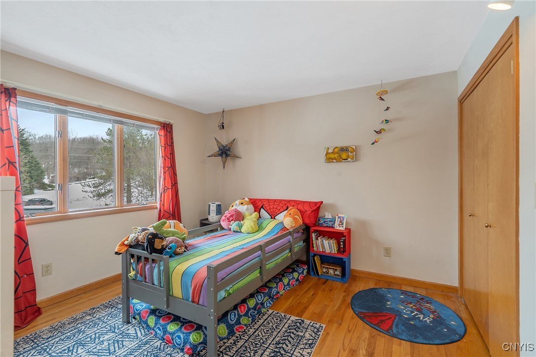 5004 Saddlebrook Drive