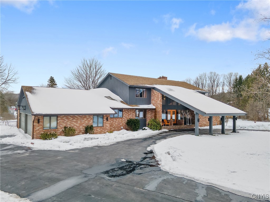 5004 Saddlebrook Drive