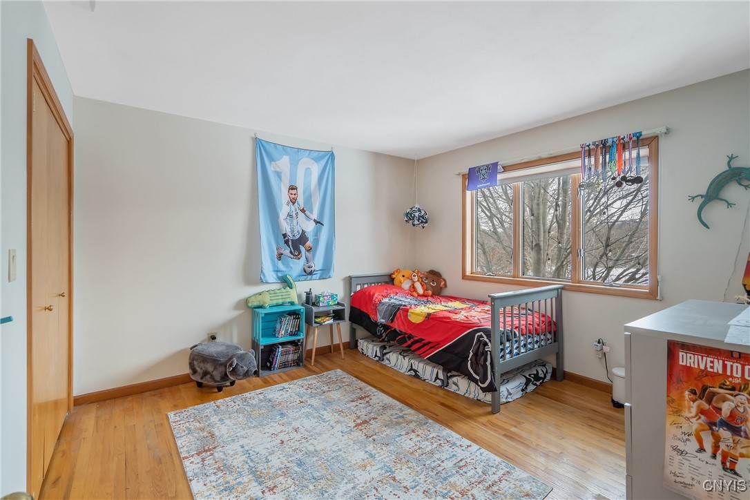 5004 Saddlebrook Drive