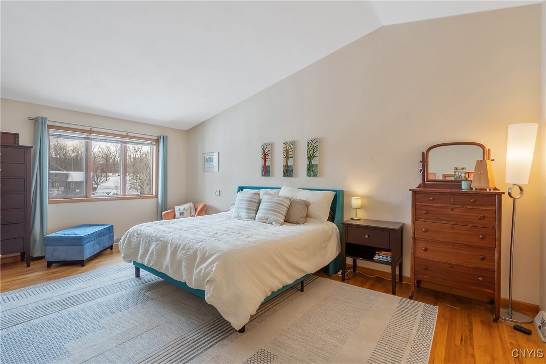 5004 Saddlebrook Drive