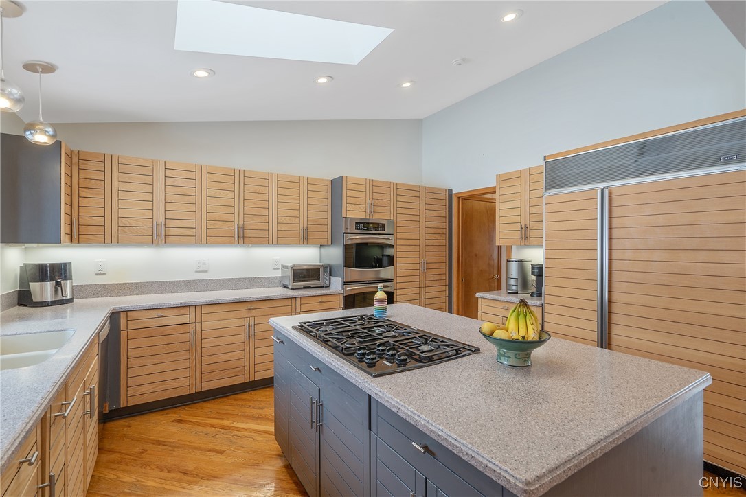 5004 Saddlebrook Drive