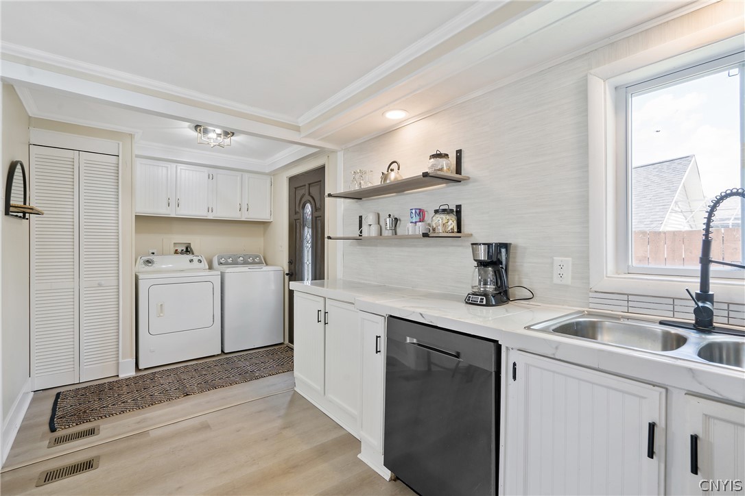 23 Manhattan Park Drive
