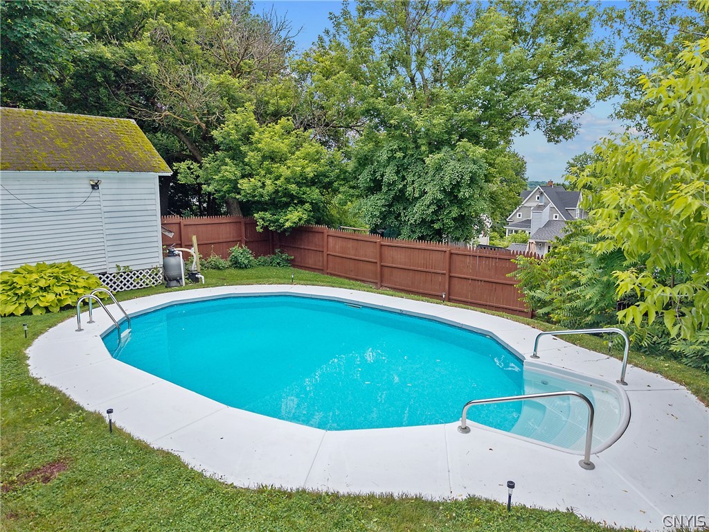 318 Lionel Avenue