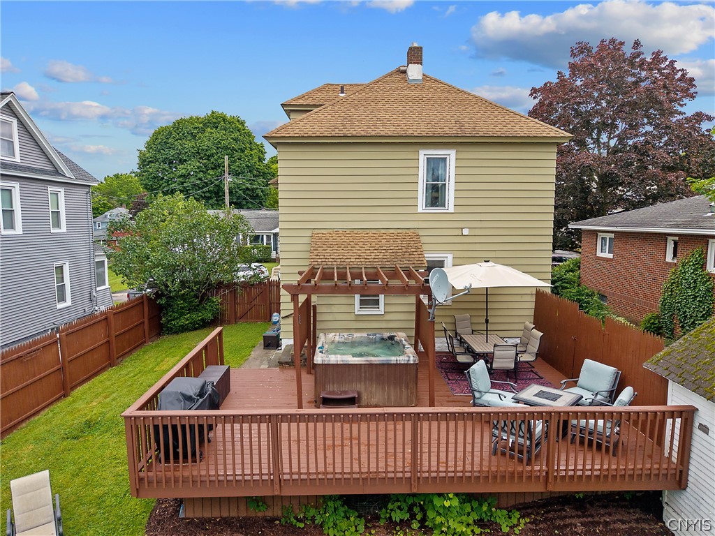 318 Lionel Avenue