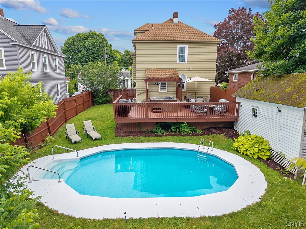 318 Lionel Avenue