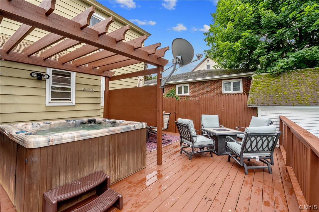 318 Lionel Avenue