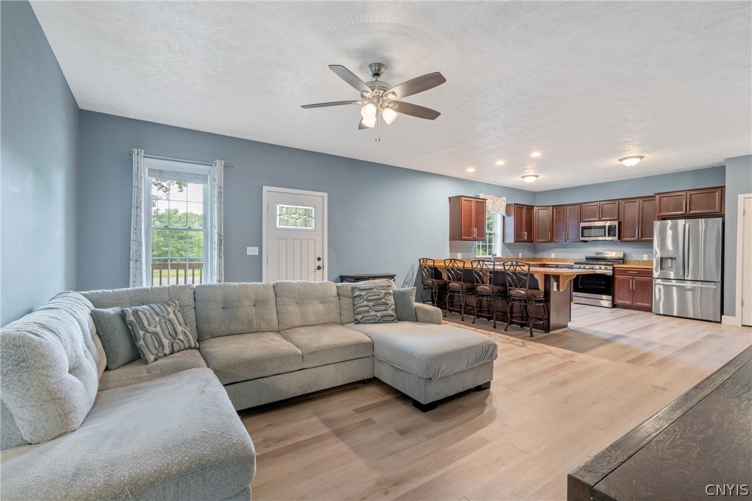 9 Oak Drive