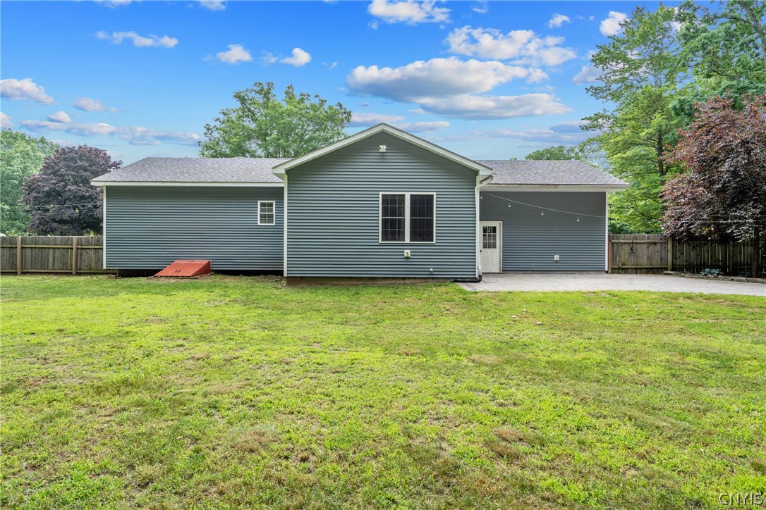 9 Oak Drive