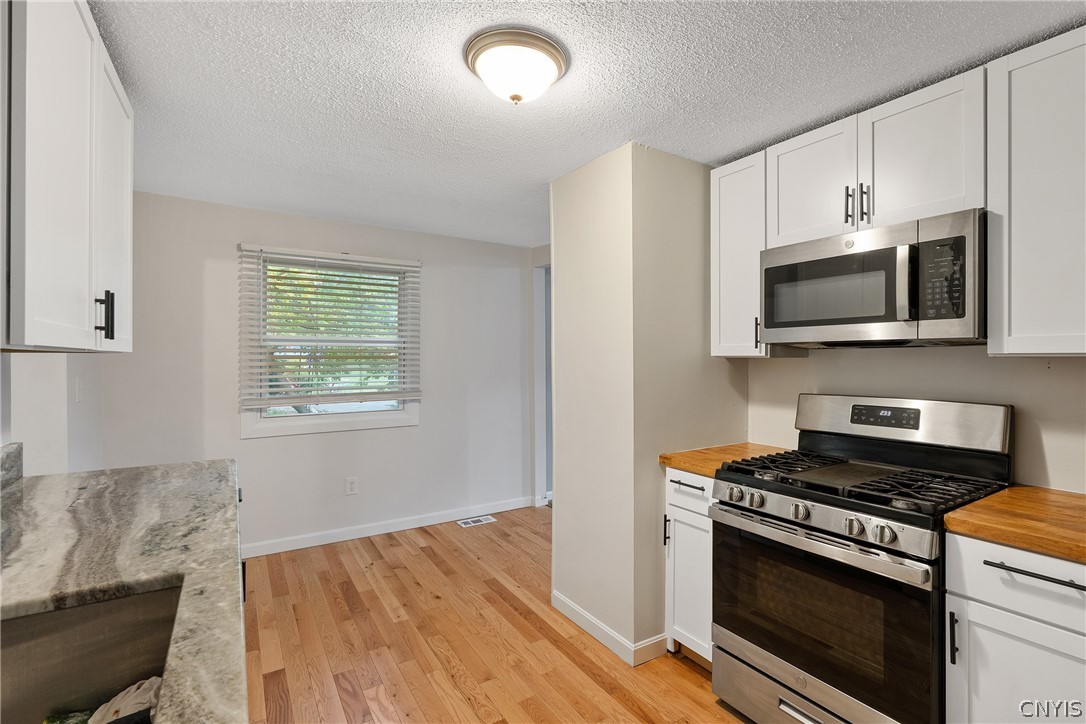 5064 Cedarvale Road