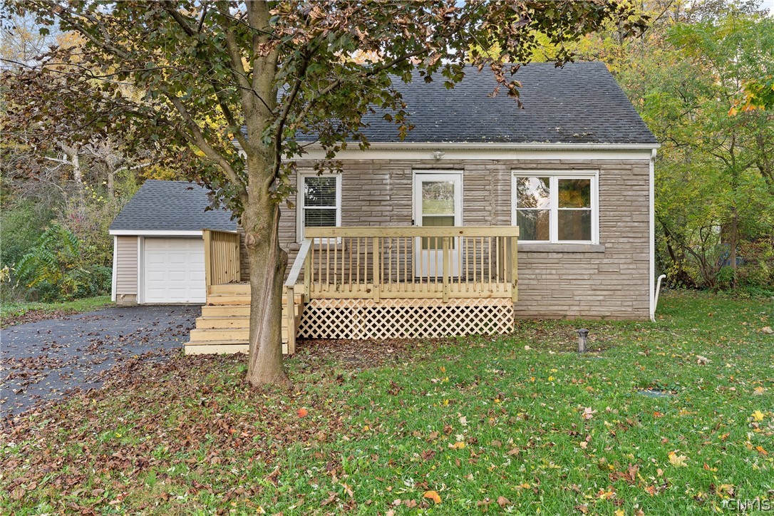5064 Cedarvale Road
