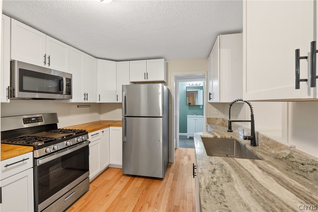5064 Cedarvale Road