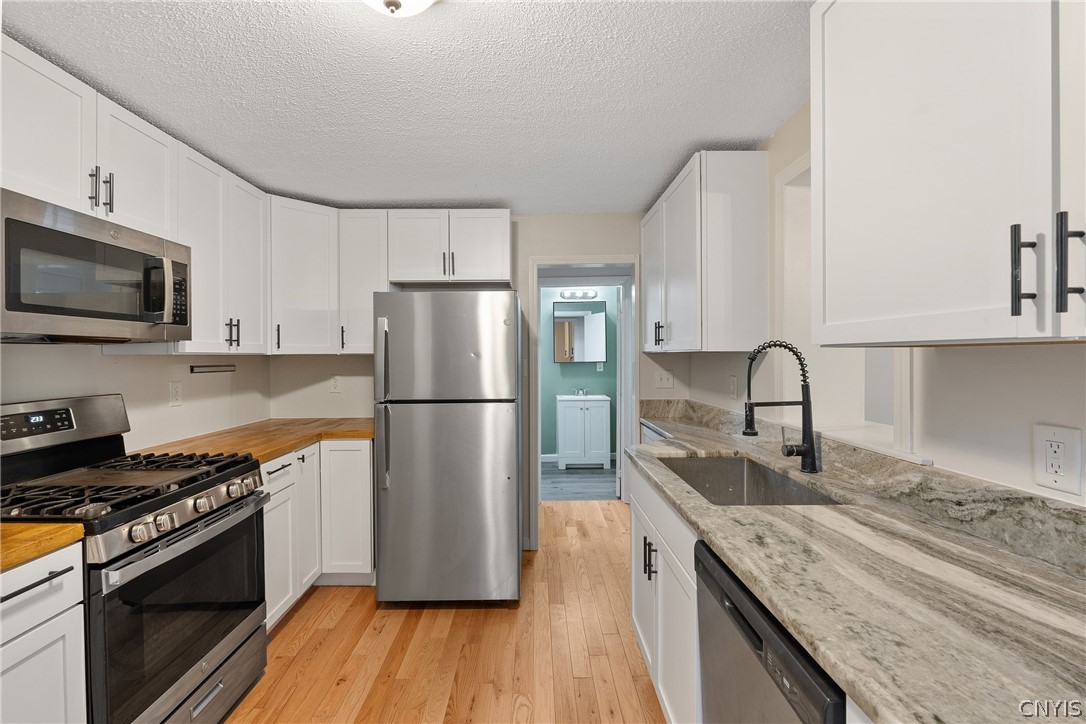 5064 Cedarvale Road
